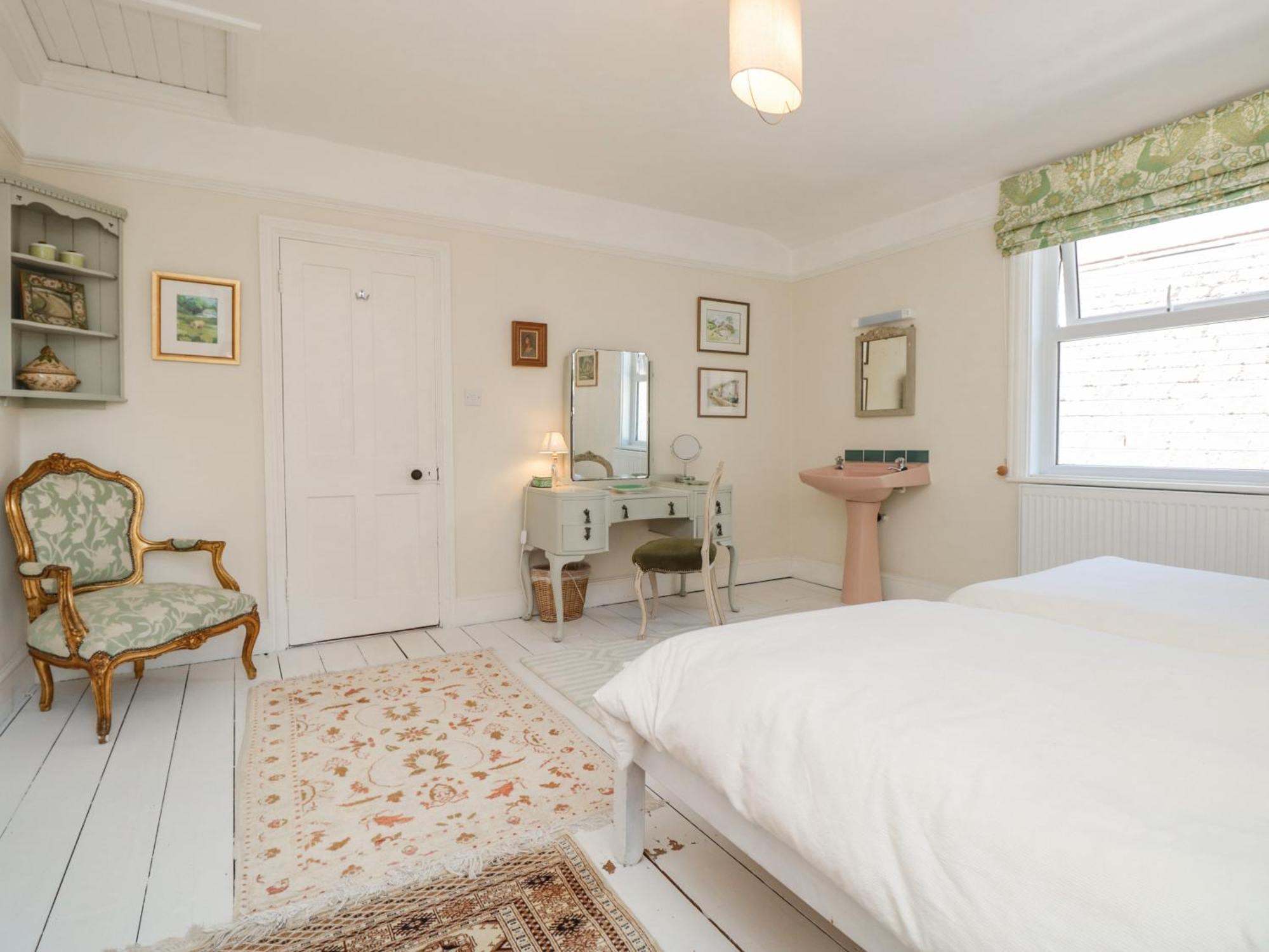 29B Lower Street Dartmouth Bagian luar foto
